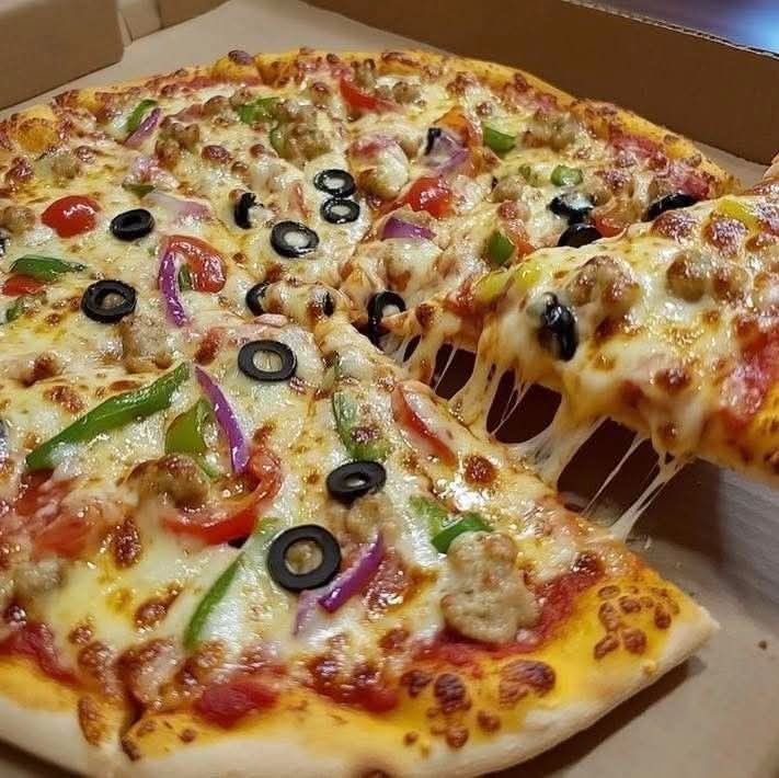 Classic Loaded Pizza